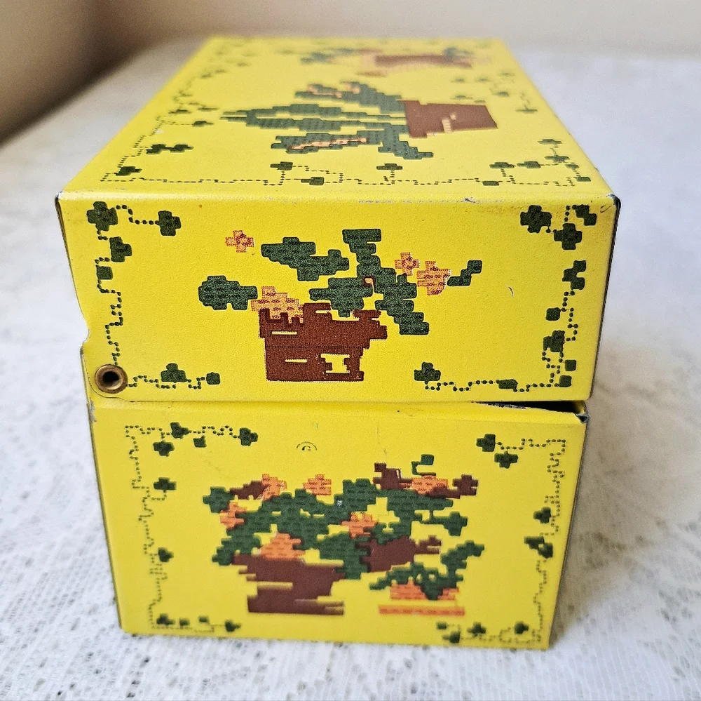 Vintage 70s Metal Recipe Index Card Box Syndicate Mfg Co Needlework Cactus Plant